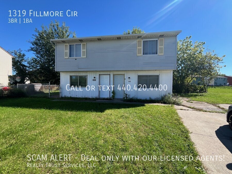 1319 Fillmore Cir in Lorain, OH - Foto de edificio