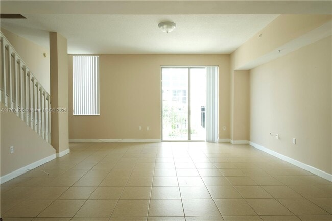 property at 2150 Van Buren St