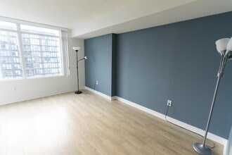 25-4025 Telegram Mews in Toronto, ON - Building Photo - Building Photo