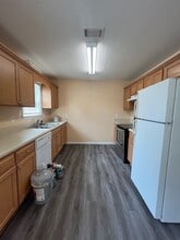 1819 Hazel Dr in Valdosta, GA - Building Photo - Building Photo