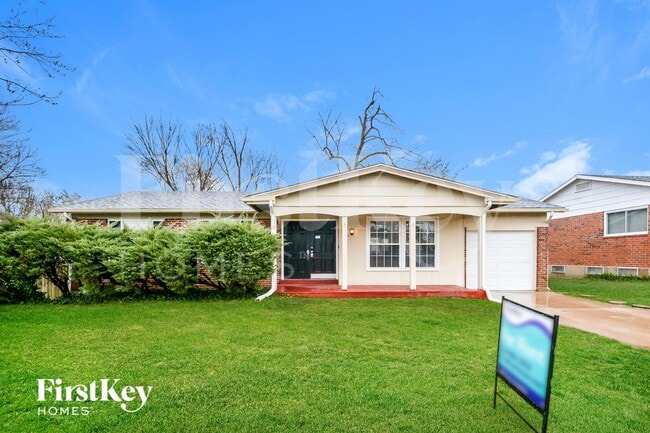 2718 Westminster Dr in Florissant, MO - Foto de edificio - Building Photo