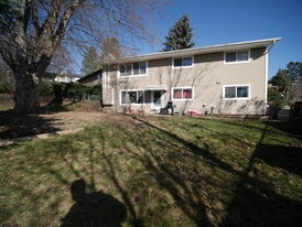 1423 NW Kenny Dr in Pullman, WA - Building Photo