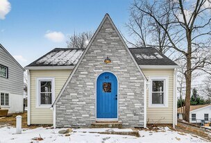 60 Jeanibo Rd in Monroe, NY - Building Photo