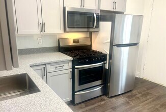 3717 N Fremont St, Unit 2S in Chicago, IL - Building Photo - Building Photo