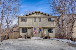 508 S Fountaine St in Flagstaff, AZ - Building Photo