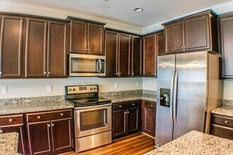 1258 United Ct in Winston-Salem, NC - Building Photo - Building Photo
