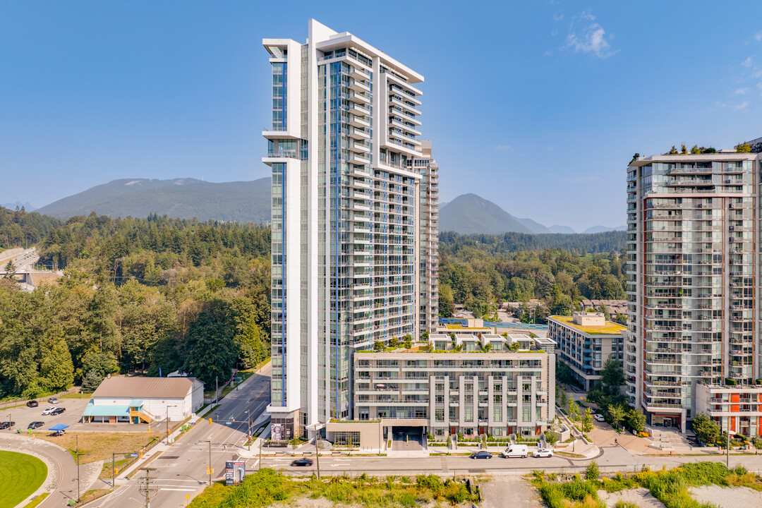 Apex in North Vancouver, BC - Building Photo