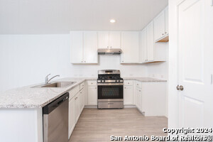 4240 Revetment Way in San Antonio, TX - Building Photo - Building Photo