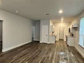 6103 Shawnee Dr in Mabank, TX - Building Photo - Building Photo