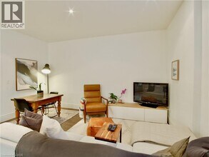 133 Park St in Waterloo, ON - Building Photo - Building Photo