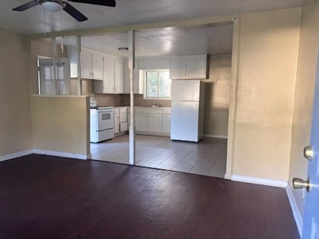 3831 Meadow Ln in Jackson, MS - Building Photo - Building Photo