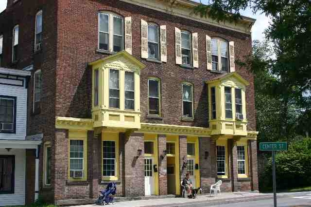 112-114 Church St in Hoosick Falls, NY - Building Photo - Building Photo