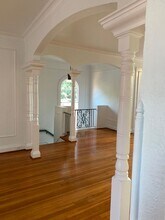 2 Azalea court in Metairie, LA - Building Photo - Building Photo