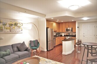 1111 Oronoco St in Alexandria, VA - Building Photo - Building Photo