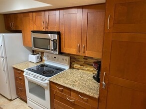 6900 E Gold Dust Ave in Paradise Valley, AZ - Building Photo - Building Photo