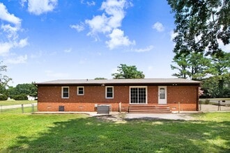 287 Perkins Rd in Goldsboro, NC - Building Photo - Building Photo