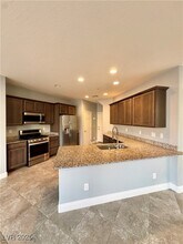 2300 Sky Island Dr in Henderson, NV - Building Photo - Building Photo