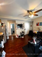 180 Hillside St, Unit 3 in Boston, MA - Foto de edificio - Building Photo