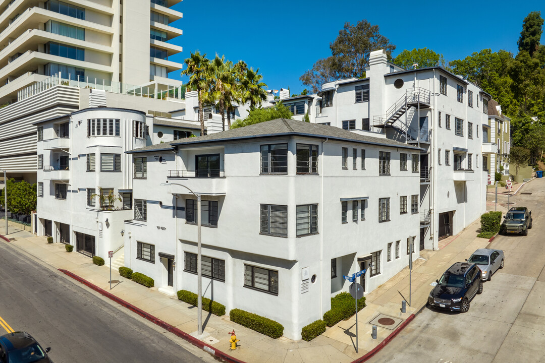 Doheny Sunset Apartments in West Hollywood, CA - Foto de edificio