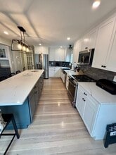 86 Manomet Ave in Hull, MA - Building Photo - Building Photo