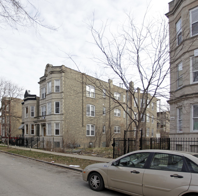 1239 S Spaulding Ave in Chicago, IL - Foto de edificio - Building Photo