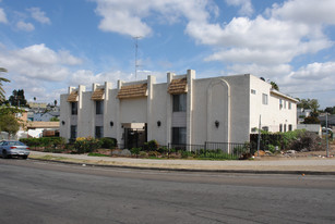 4161 Winona Ave Apartments