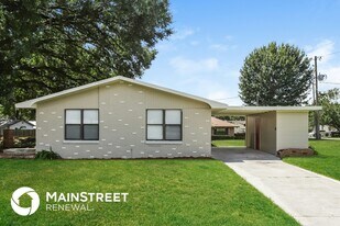 720 Patricia Pl in Lakeland, FL - Building Photo