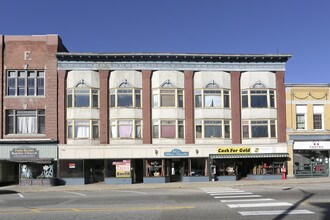 406-414 Central St in Franklin, NH - Building Photo - Building Photo
