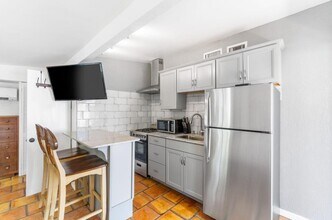 400 33rd St in West Palm Beach, FL - Building Photo - Building Photo