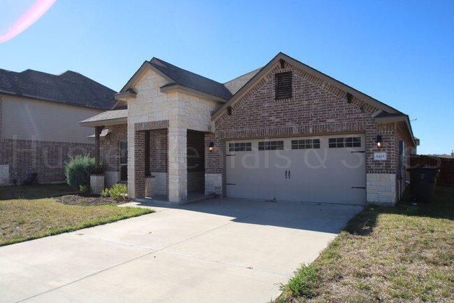 5101 Primavera Ln in Killeen, TX - Foto de edificio - Building Photo