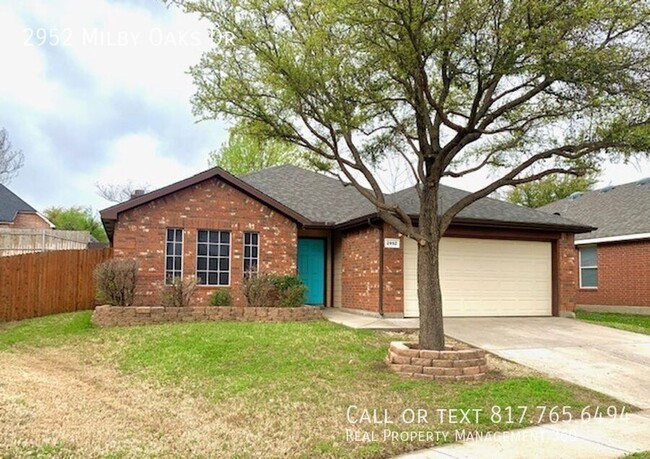 property at 2952 Milby Oaks Dr