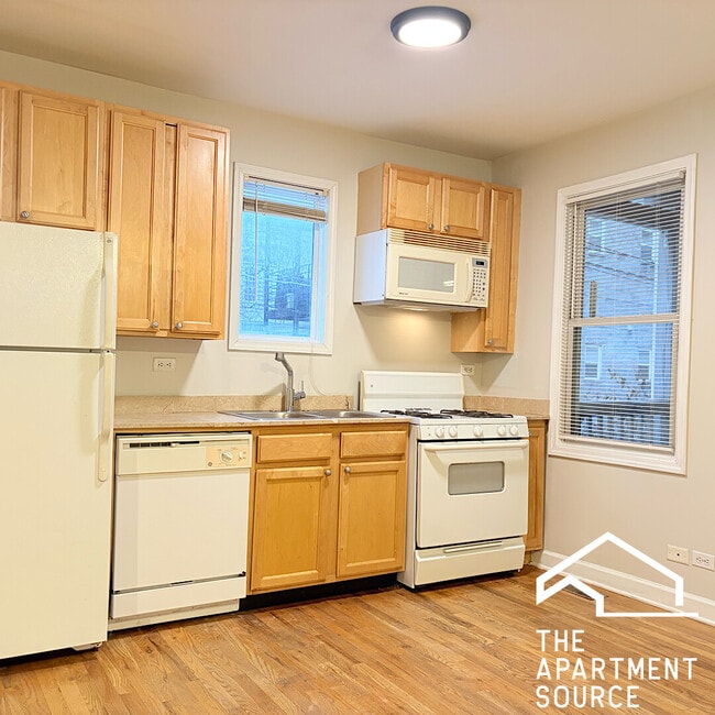 1512 W Erie St in Chicago, IL - Building Photo - Building Photo