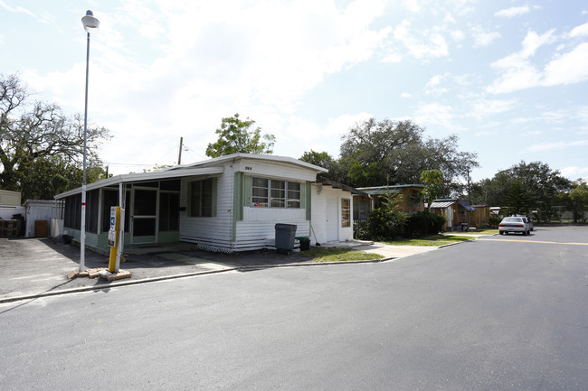 North Rome Trailer Park in Tampa, FL - Building Photo - Building Photo