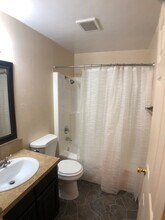 2403 s kimball ave in Caldwell, ID - Foto de edificio - Building Photo