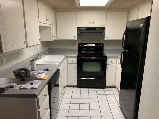 6552 N Meridian Ave in Oklahoma City, OK - Foto de edificio - Building Photo