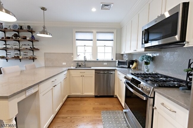 property at 119 Washington St