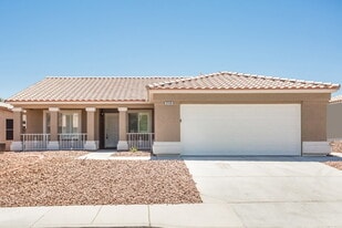 2113 Annbriar Ave in North Las Vegas, NV - Building Photo