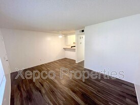 73600 San Gorgonio Way in Palm Desert, CA - Building Photo