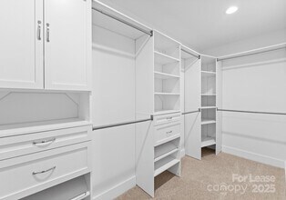 6923 Cascade Dream Ct in Huntersville, NC - Foto de edificio - Building Photo