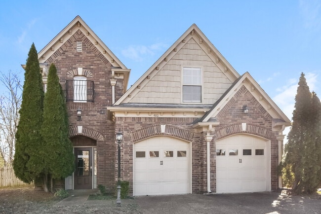 property at 480 Green Willow Cove