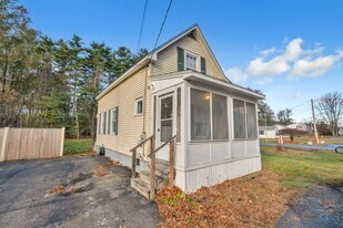 132 NH-108 in Somersworth, NH - Building Photo
