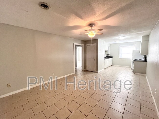 15 M.L.K. Jr Blvd in Fayetteville, AR - Building Photo - Building Photo