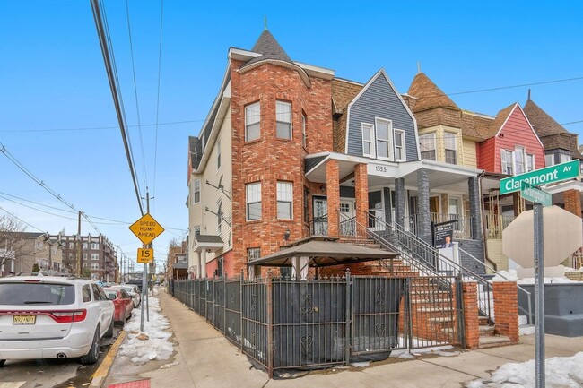 property at 155 Arlington Ave