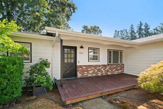 1420 NW 130th Ave in Portland, OR - Building Photo - Building Photo