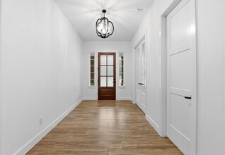 19330 Veterans Rd in Magnolia, TX - Building Photo - Building Photo