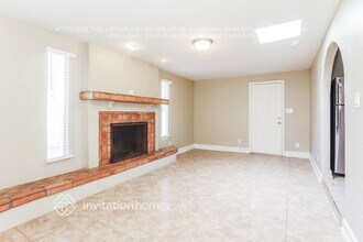 15218 N 38th St in Phoenix, AZ - Building Photo - Building Photo