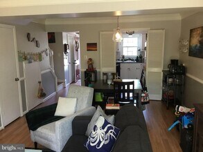 1029 Margate Ct in Sterling, VA - Building Photo - Building Photo