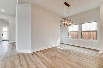 2213 Preston Bend St in Frisco, TX - Foto de edificio - Building Photo