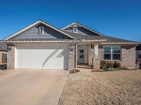 15740 Caney Dr in Edmond, OK - Building Photo