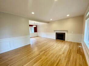 315 N 155th St in Shoreline, WA - Building Photo - Building Photo